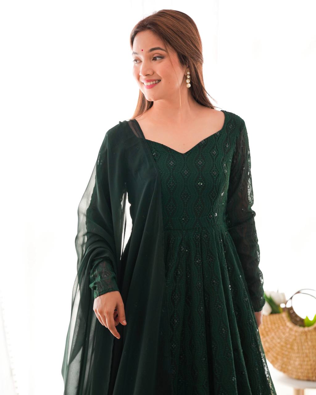 ✨ Elegant Lucknowi Anarkali Set ✨
